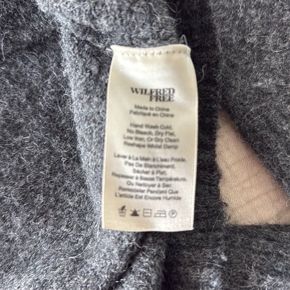 Wilfred Free cozy turtleneck sweater - Picture 4 of 5